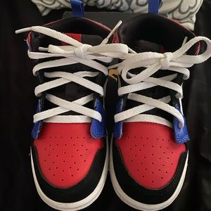 Jordan 1 Mid - Size 10C